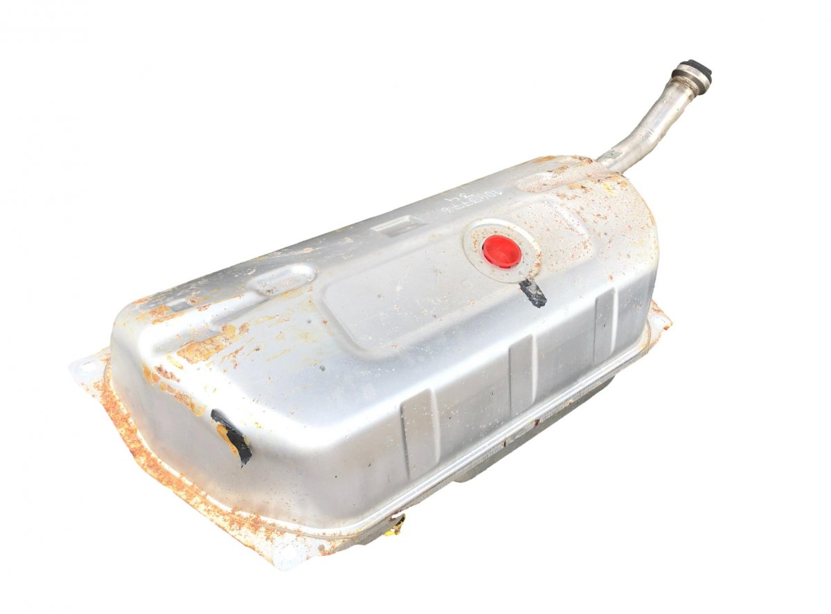 FUEL TANK | MERCEDES-BENZ SL-CLASS (R230) (2001-2012), 2002, [A2304703801  A2304703801] (ID: VA2495640) | VÄÄNA AUTOLAMMUTUS | Used spare parts and  dismantling yard | VÄÄNA AUTOLAMMUTUS